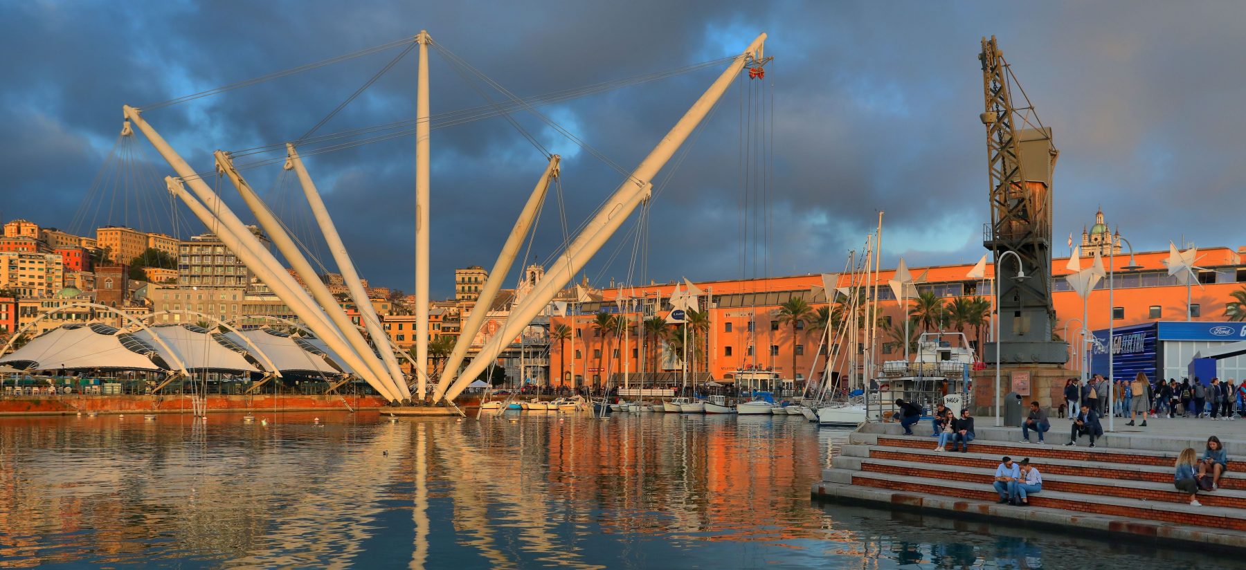 Genova: una poesia, le sue strade, la sua gente