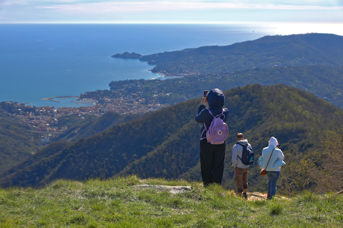 Monte Pegge: l’anello dal Passo della Crocetta