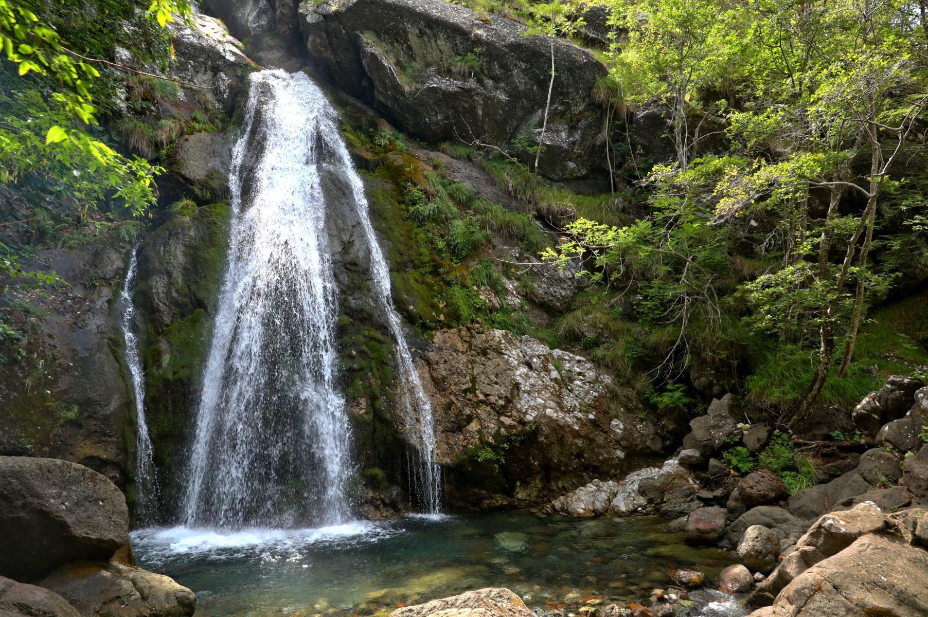 Cascata della Ravezza dal Lago delle Lame, Val d’Aveto